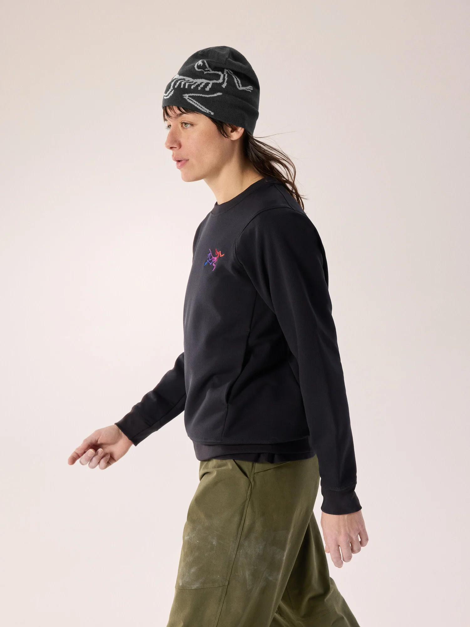 Aestas Crew Neck Pullover Women's - Image 5