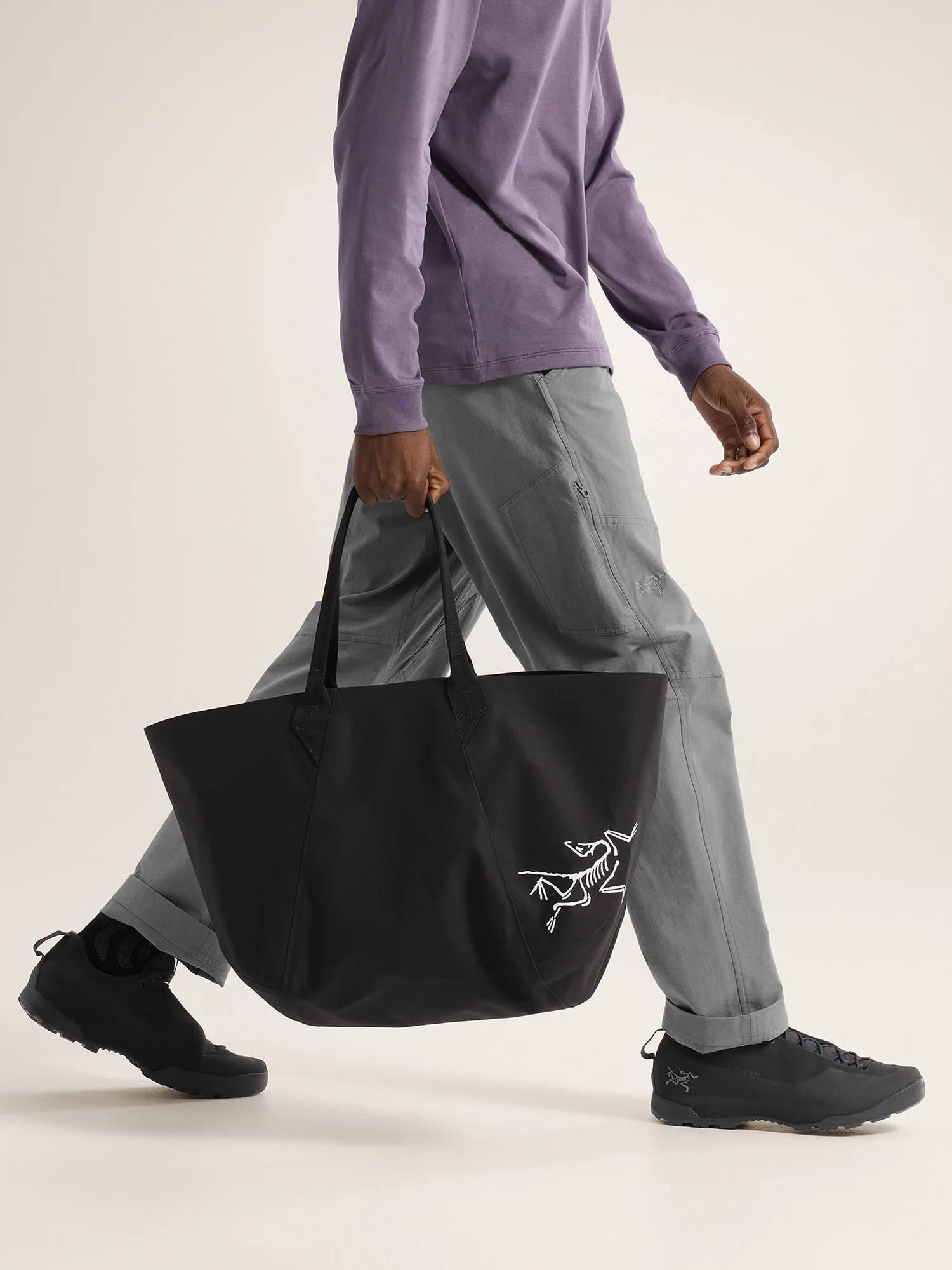 Carrier 45 Gear Tote - Image 4