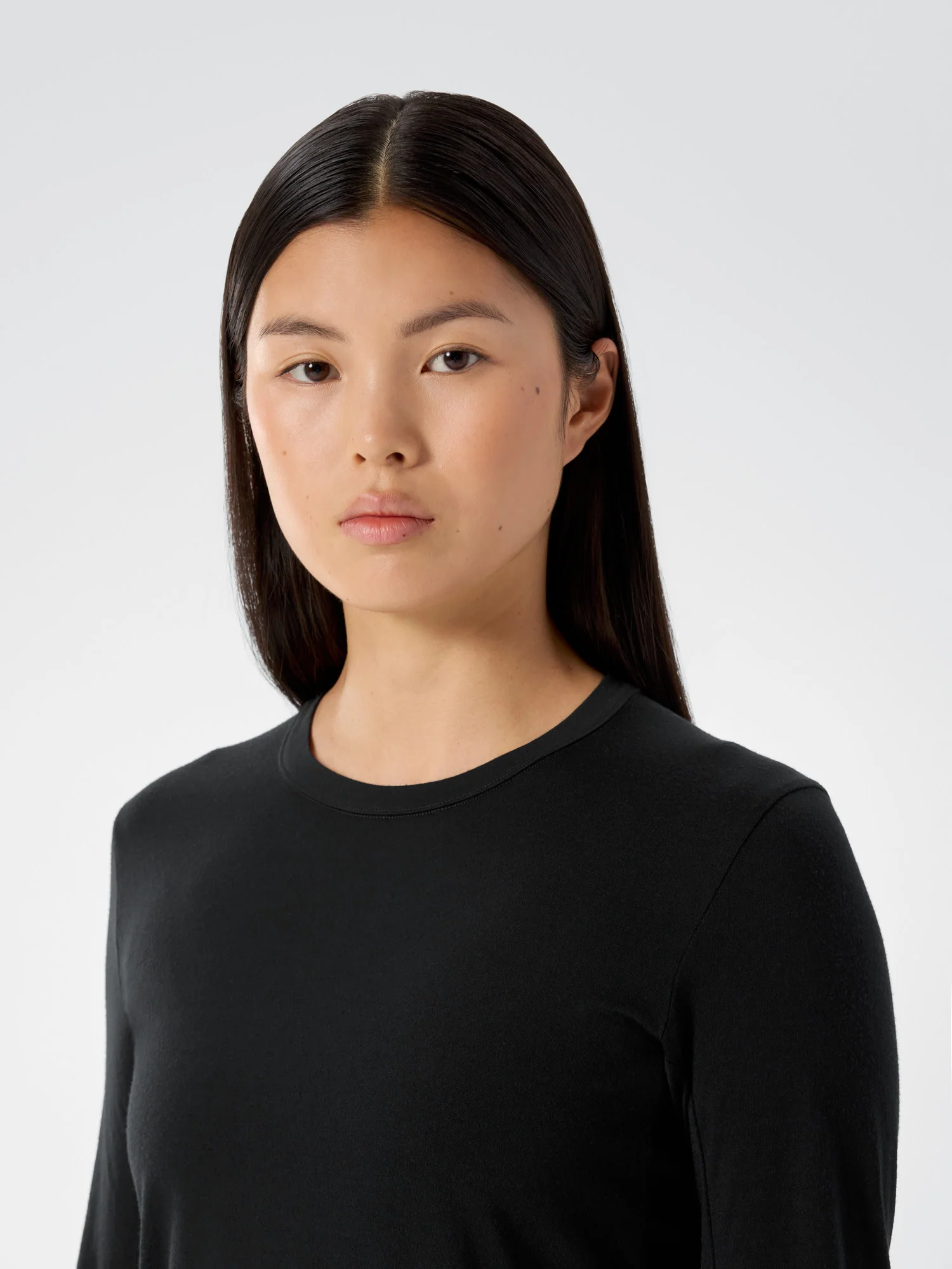 Frame Crew Neck Shirt LS Women's - Image 2
