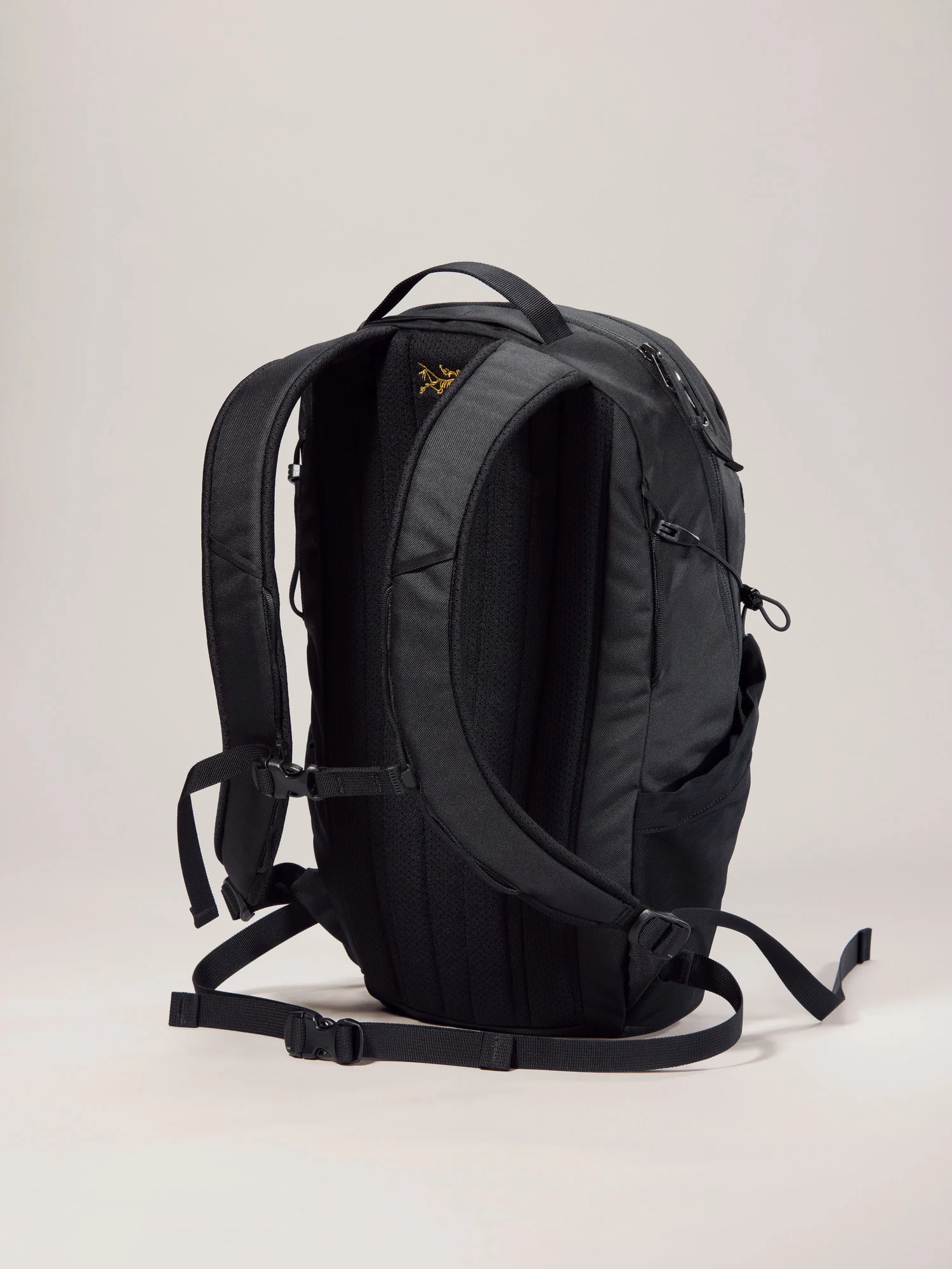 Mantis 16 Backpack - Image 2
