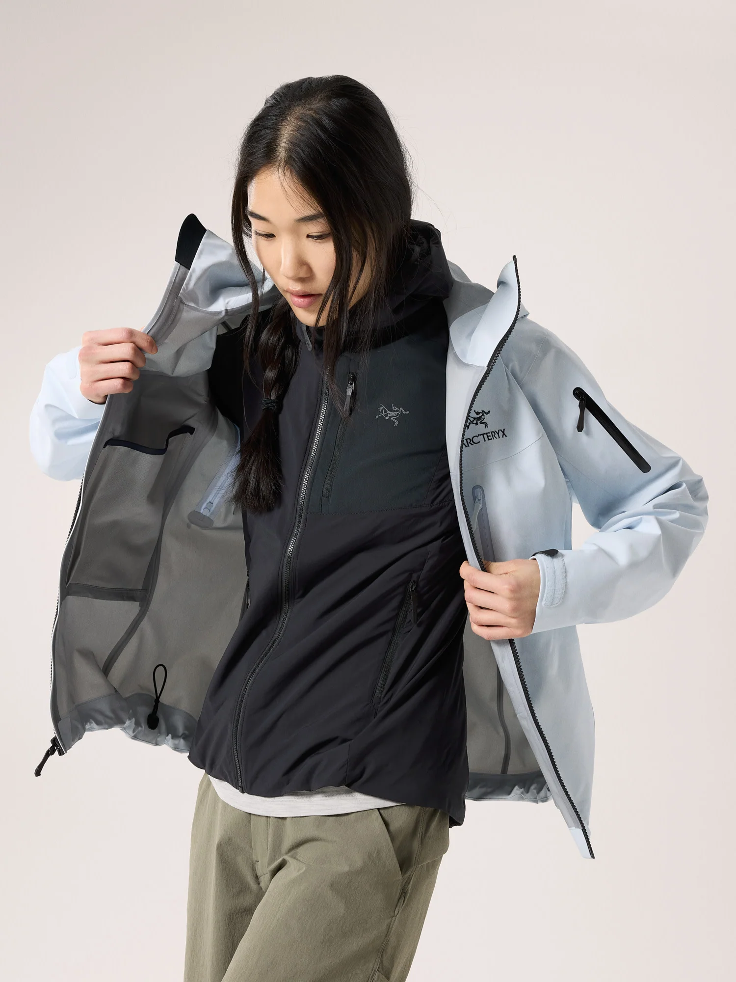 Proton Lightweight Hoody Women's - Image 2