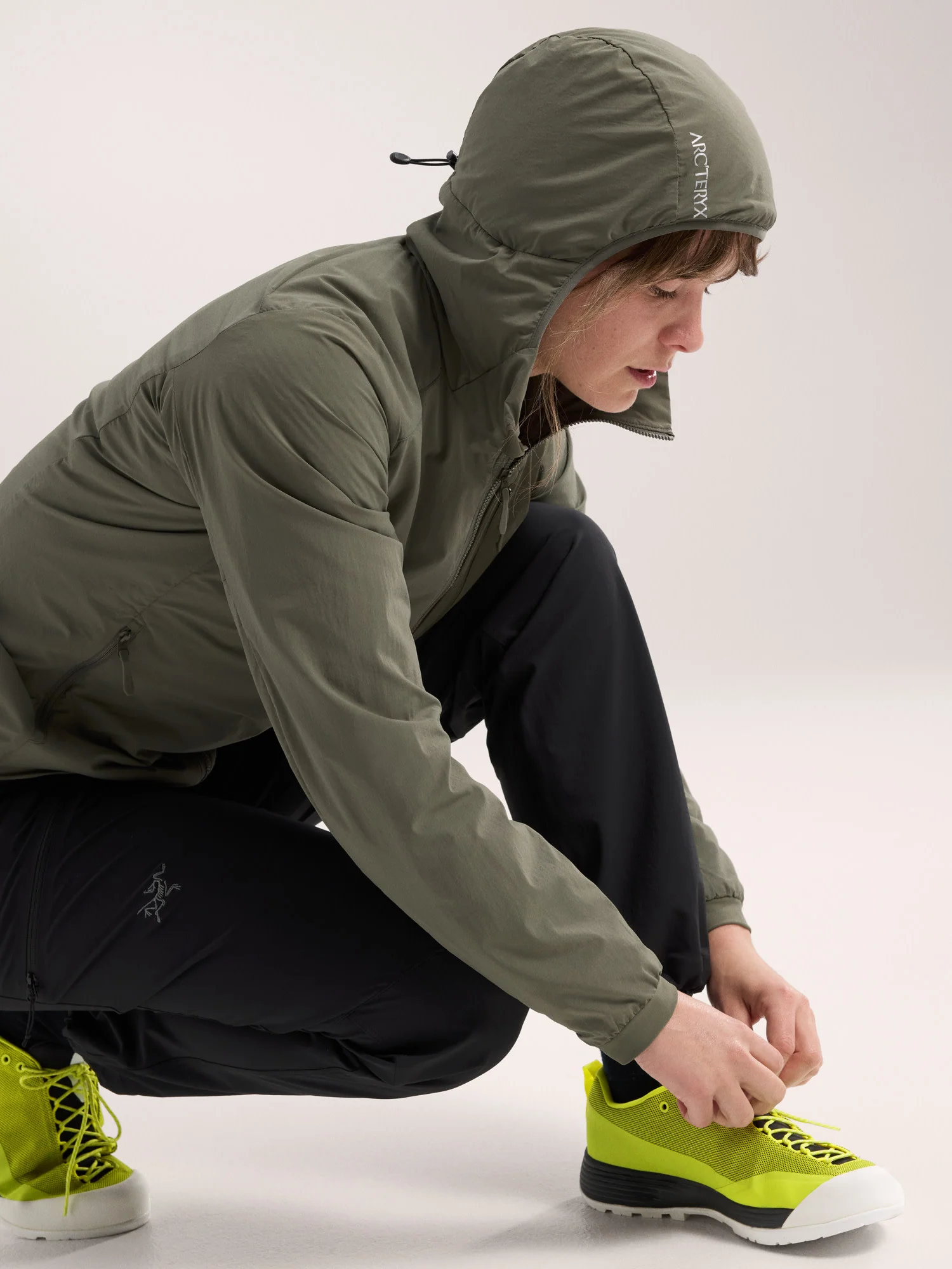 Proton Lightweight Hoody Women's - Image 5